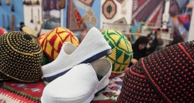 برپایی چهاردهمین نمایشگاه صنایع دستی در کرمانشاه