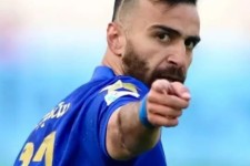 پنجره استقلال بسته نمی‌شود