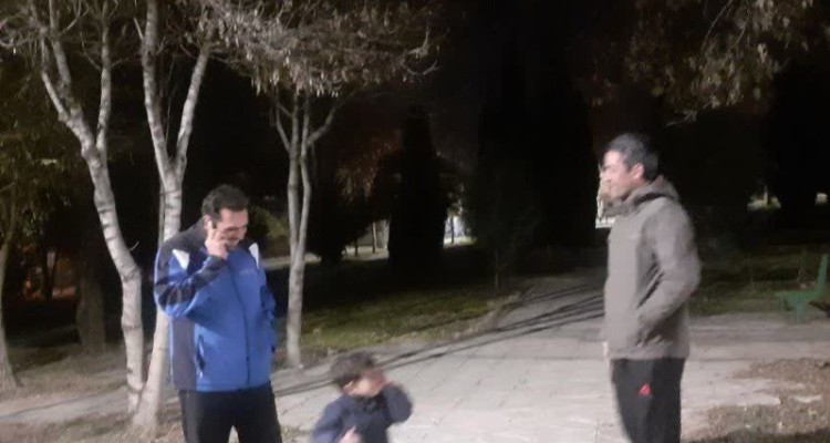 ،بازدید شهردار صحنه از مراحل اجرای روشنایی در بوستان ترافیک 