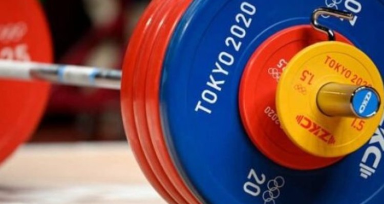 هیأت وزنه‌برداری کرمانشاه در انتظار حمایت‌های مسئولان