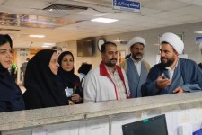 گرامیداشت روز پرستار در بیمارستان دکترمعاون صحنه 