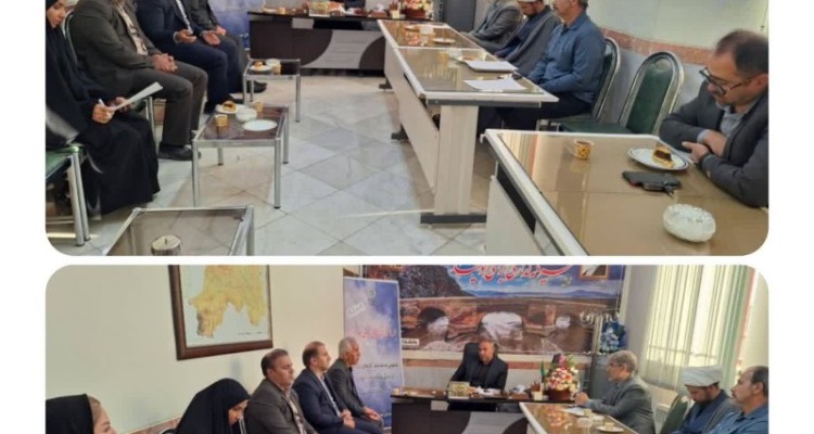 چهارمین جلسه انجمن کتابخانه های عمومی دینور   