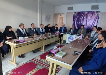 نشست مشترک بسیج ادارات و کارمندان شهرستان صحنه با رئیس مرکز بسیج کمیته امداد کشور 