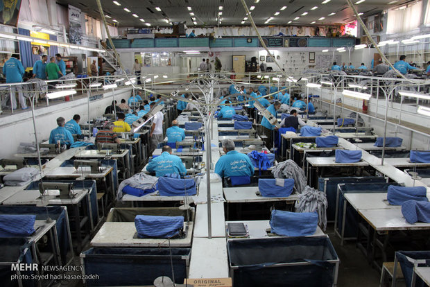 ۵ ساعت در «زندان اوین» / اینجا هتل نیست! ۵ ساعت در «زندان اوین» / اینجا هتل نیست!