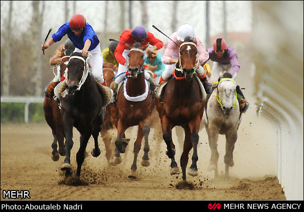 مسابقات اسب سواری کورس بهاره کرمانشاه قهرمانان خود را شناخت مسابقات اسب سواری کورس بهاره کرمانشاه قهرمانان خود را شناخت