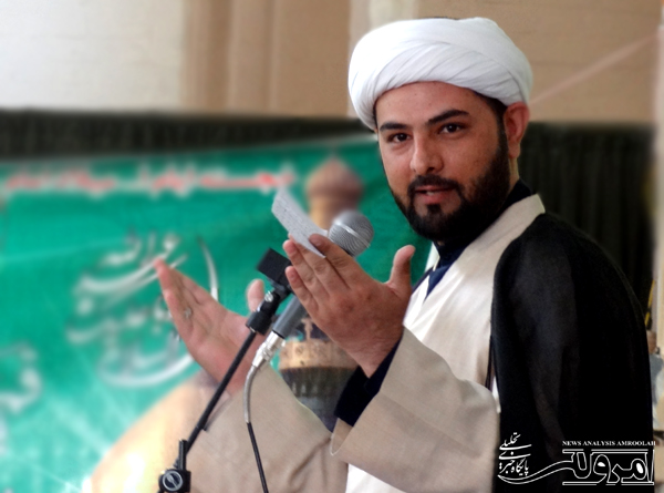 متاسفانه مسئولین در مذاکرات از برخی خطوط قرمز نظام عبور می کنند / اصل مذاکرات در مورد مسئله هسته ای است نه بازدید از مراکز نظامی متاسفانه مسئولین در مذاکرات از برخی خطوط قرمز نظام عبور می کنند / اصل مذاکرات در مورد مسئله هسته ای است نه بازدید از مراکز نظامی