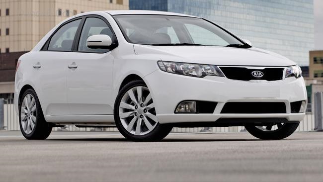 روند نزولی قیمت خودروهای وارداتی ادامه دارد روند نزولی قیمت خودروهای وارداتی ادامه دارد