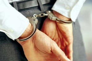 مدیرعامل یک نهاد خدمات رسان و امدادی در کرمانشاه بازداشت شد مدیرعامل یک نهاد خدمات رسان و امدادی در کرمانشاه بازداشت شد