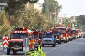 	مانورخودرویی نیروهای آتش نشانی در کرمانشاه برگزار شد 