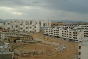 	اجاره نشین های جوانرودی در انتظار تکمیل سازه های غول پیکر/ چهاردیواری هایی که هنوز خانه نشده اند 