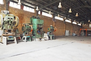 	حکایت پرفراز و نشیب جدال یک واحد صنعتی با فشار سود وام بانکی/ سوختن 52 فرصت شغلی در کنگاور 