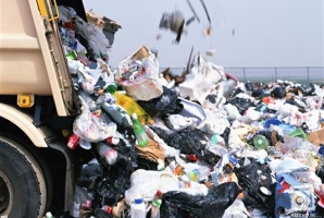 	شهری که 10 برابر نرخ جهانی زباله تولید می‌کند/ بی تدبیری سرپلذهاب را در محاصره دورریختنی ها درآورد 