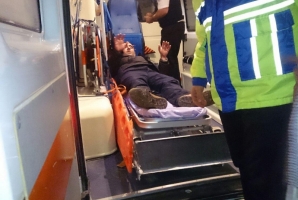 	نجات جان یک فرد گرفتار در برف در شهرستان روانسر 