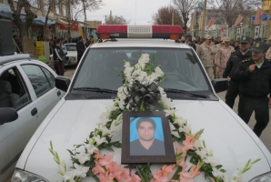 	پیکر شهید خالد مرادی در سنقر تشییع شد + تصویر 