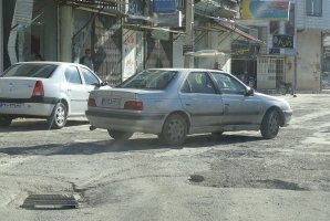 	تعلل مسئولین روانسر در پر کردن دست اندازهای شهر/ آمادگی چاله چوله های روانسر، جهت پذیرایی از میهمانان نوروزی +تصاویر 