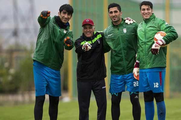 با مغز،قلب و تمام وجودم ایران را انتخاب کردم/اینجا امن ترین است با مغز،قلب و تمام وجودم ایران را انتخاب کردم/اینجا امن ترین است