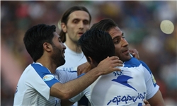 استقلال و سپاهان؛ آبی‌پوشان قبل از دربی به صدر بازمی‌گردند؟