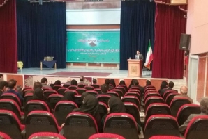 	همایش تجلی قرآن و حدیث در شعر شاعران کرمانشاهی برگزار شد 