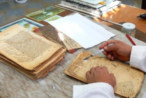 	افتتاح اولین آزمایشگاه مرمت آثار تاریخی و نسخ خطی غرب کشور 