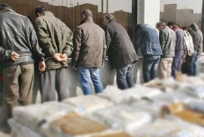 ۱۱ سوداگر مرگ در سنقروکلیایی دستگیر شدند ۱۱ سوداگر مرگ در سنقروکلیایی دستگیر شدند