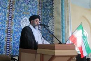 	مسئول این دولت هنوز دارد حقوق 300 میلیونی می گیرد اما پول کشاورزی که محصولش را به دولت داده نمی دهند/ اینها دارند به کجا می روند که حتی برای امام رضا (ع) هم حریم قائل نیستند؟ 