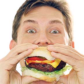 چرا زمانی که استرس داریذ پرخوری می کنید و چاق می شوید؟