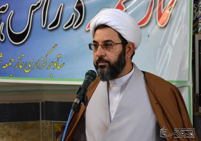 کسانی که خودشان حکم سران فتنه را داده اند امروز از رفع حصر حرف می زنند