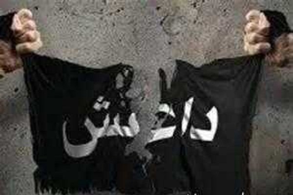داعشی‌ها خود را در دیرالزور تسلیم ارتش سوریه کردند