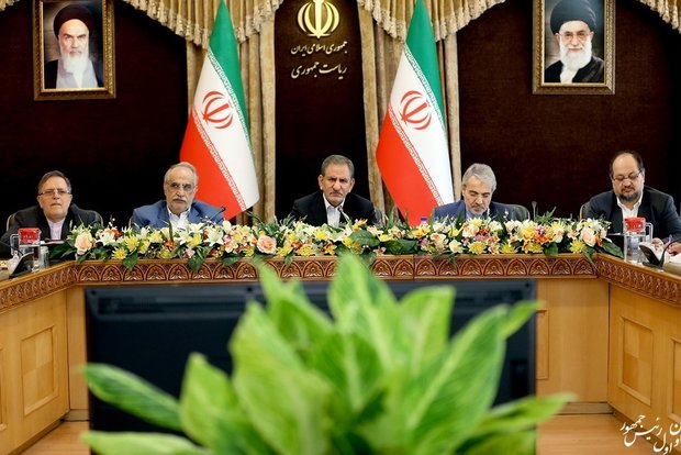 خط مشی های بودجه سال ۹۷ کل کشور با حضور جهانگیری بررسی شد