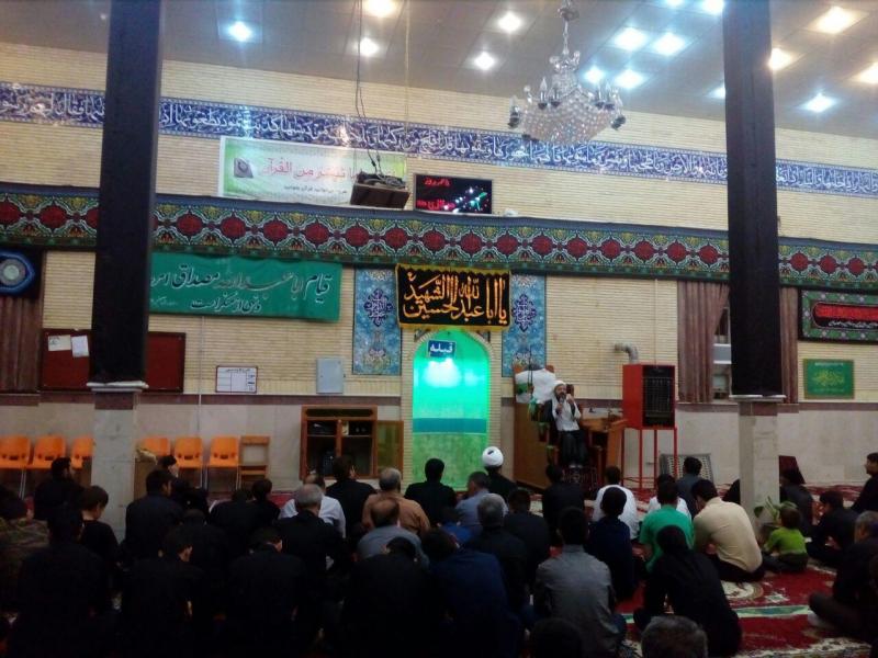  مراسم سوگواری شب سوم شهادت امام حسین (ع) در صحنه برگزار شد