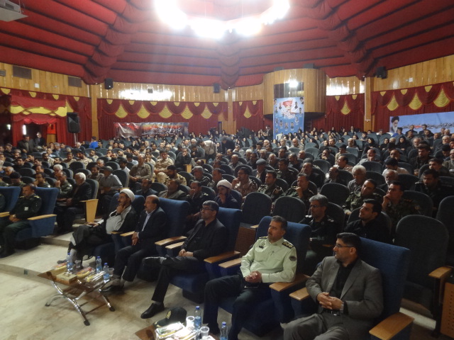 مراسم یادواره شهید خلبان کرم رضا مکری در صحنه برگزار شد