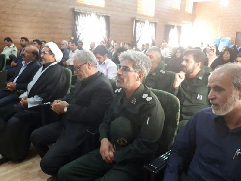 نشست بصیرتی با موضوع امر به معروف و نهی از منکر در شهرستان صحنه برگزار شد