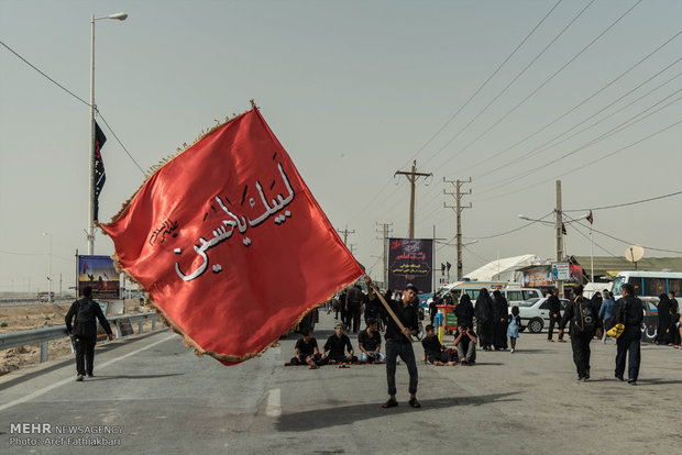 کشته و زخمی شدن ۶ زائر ایرانی در عراق