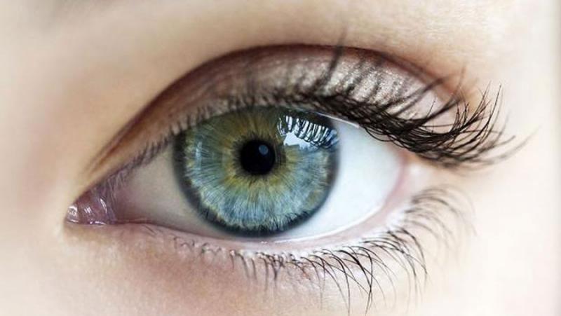 شرایط و بهترین سن برای عمل کاهش شماره چشم شرایط و بهترین سن برای عمل کاهش شماره چشم