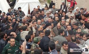 رهبر انقلاب اسلامی از روستای زلزله زده کوئیک بازدید کردند رهبر انقلاب اسلامی از روستای زلزله زده کوئیک بازدید کردند