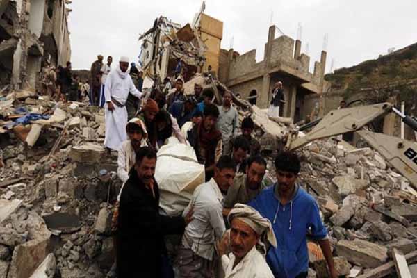 تجمع فلسطینیها در محکومیت حملات ائتلاف متجاوز عربستان به یمن تجمع فلسطینیها در محکومیت حملات ائتلاف متجاوز عربستان به یمن