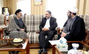 هدف ایجاد مسیر همدلی وحدت و انسجام آحاد جامعه در یک مسیر است هدف ایجاد مسیر همدلی وحدت و انسجام آحاد جامعه در یک مسیر است