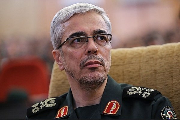 اجازه نزدیک شدن به حریم اقتدار دفاعی و موشکی کشور را نخواهیم داد اجازه نزدیک شدن به حریم اقتدار دفاعی و موشکی کشور را نخواهیم داد