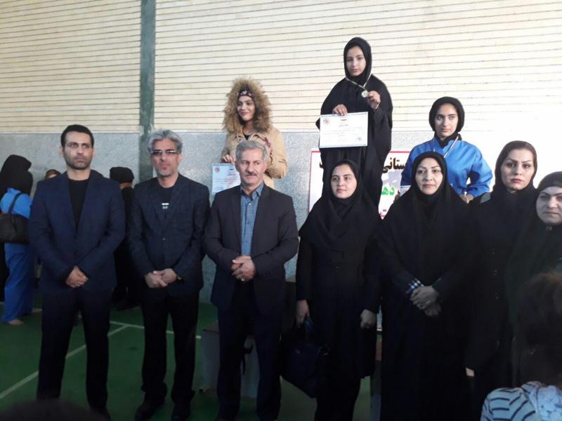 نفرات برتر مسابقات کیک بوکسینگ بانوان بسیجی استان کرمانشاه مشخص شدند +تصویر نفرات برتر مسابقات کیک بوکسینگ بانوان بسیجی استان کرمانشاه مشخص شدند +تصویر