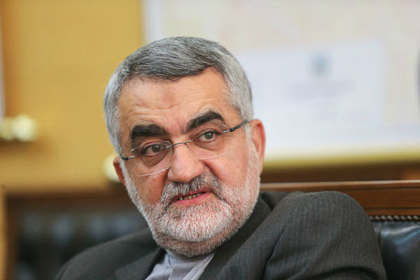 تلگرام تا آخر فروردین جای خود را به یک سامانه ملی میدهد تلگرام تا آخر فروردین جای خود را به یک سامانه ملی میدهد
