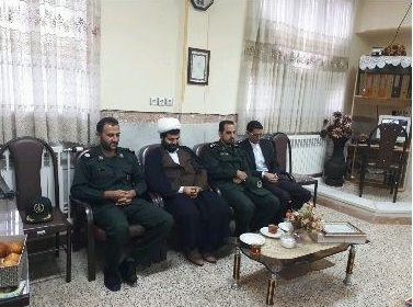 کار معلم در مرتبه اول تربیت انسان است