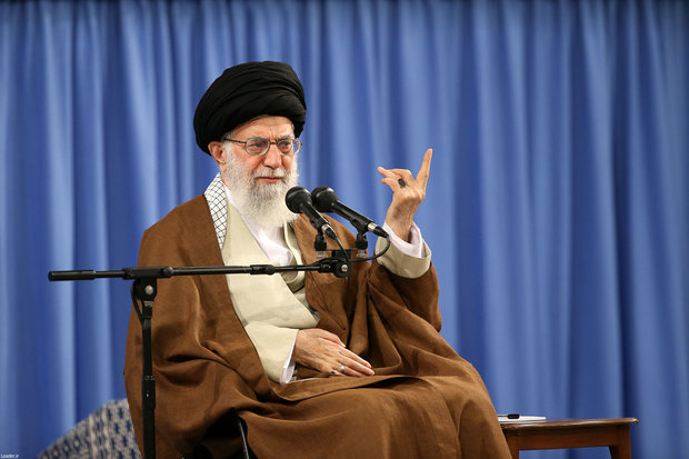 مهم ترین نیاز امروز دنیای اسلام، «وحدت» و «پیشرفت علمی» است