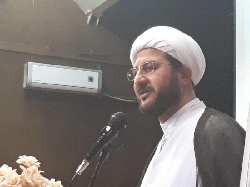 دومین مراسم یادبود حجت الاسلام والمسلمین عزیزمراد منصوری در صحنه برگزار شد
