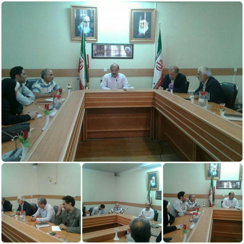 همایش بزرگ پیاده روی خانوادگی بمناسبت هفته دولت در شهرستان صحنه برگزارمی شود
