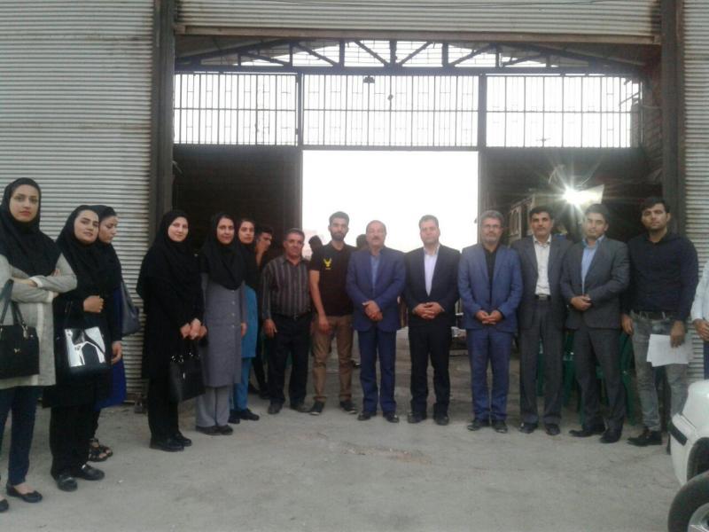 جمعی از مسئولین شهرستان صحنه از واحدهای فناور کانون شکوفایی و خلاقیت صحنه بازدید انجام دادند