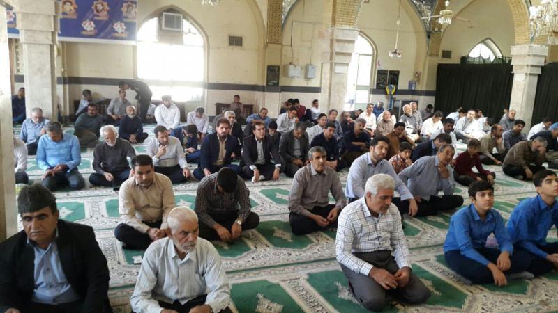 نماز جمعه شهرستان صحنه برگزار شد نماز جمعه شهرستان صحنه برگزار شد