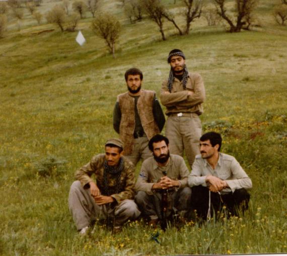 شهید صحنه ای با نشان افتخار از مقام معظم رهبری / سردار کریم جعفری شهید صحنه ای با نشان افتخار از مقام معظم رهبری / سردار کریم جعفری