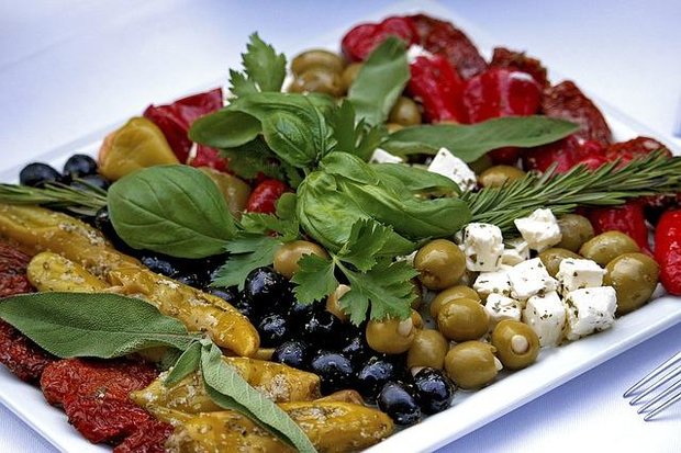 تاثیر رژیم غذایی مدیترانه ای در کاهش ریسک سکته مغزی زنان تاثیر رژیم غذایی مدیترانه ای در کاهش ریسک سکته مغزی زنان