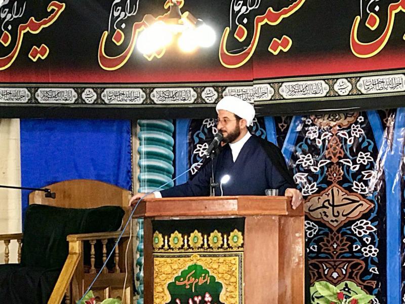 پذيرايي از زوار حضرت اباعبدالله الحسين (ع) درنزد خداوند متعال اجري عظيم دارد پذيرايي از زوار حضرت اباعبدالله الحسين (ع) درنزد خداوند متعال اجري عظيم دارد