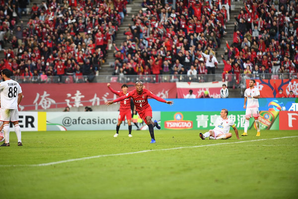 شکست پرسپولیس برابر کاشیما در دیدار رفت/ یک اخراجی و دو گل بد! شکست پرسپولیس برابر کاشیما در دیدار رفت/ یک اخراجی و دو گل بد!